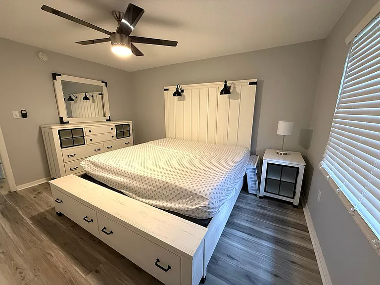 966 La Costa Cir #5 — Photo 14