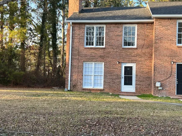 731 Redland Dr, Jonesboro, GA 30238