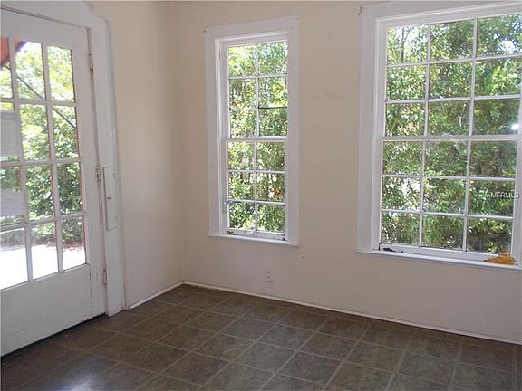 2nd image of 319 Hilltop Ave