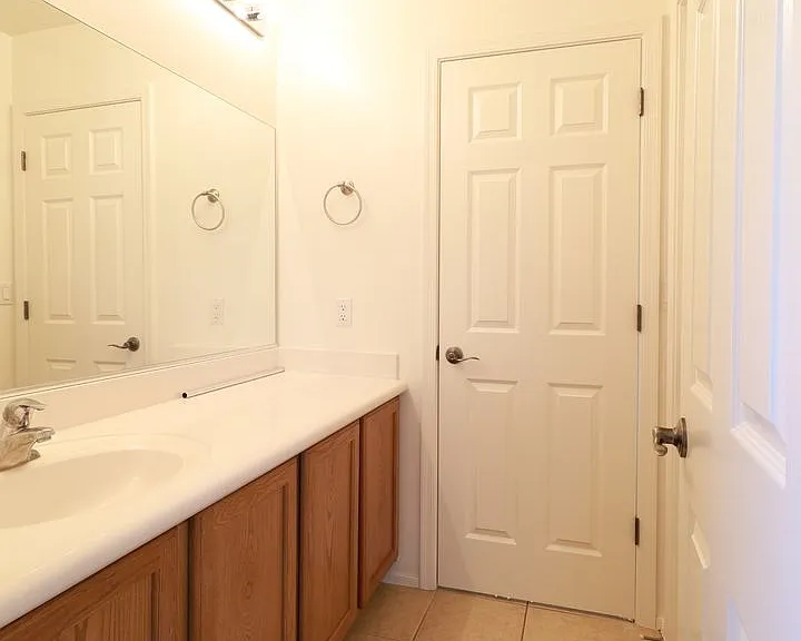 1696 W Blue Horizon St — Photo 15