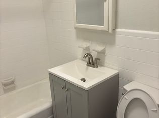 42 W Broad St #23, Palmyra, NJ 08065