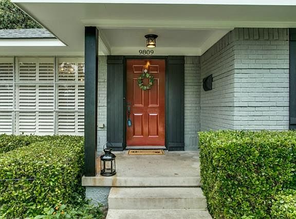 2nd image of 9809 Shadydale Ln