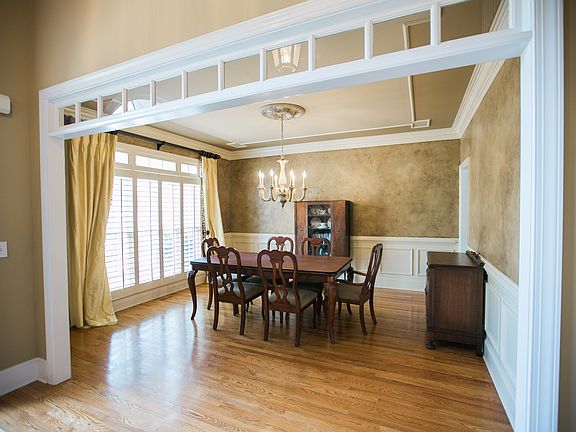 Light Filled Dining Room