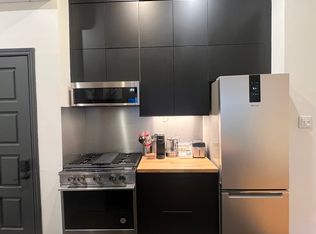 58A Poulett St, Toronto, ON M5A 1Z5
