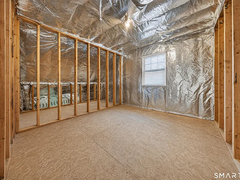 88 Maple Tree Ave #E — Photo 25