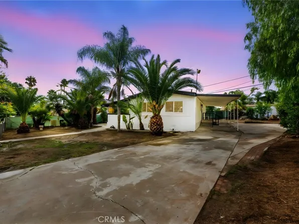 300 Diana St, Perris, CA 92570