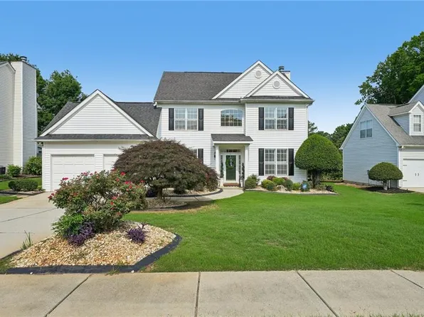125 Glenleigh Walk, Fayetteville, GA 30214