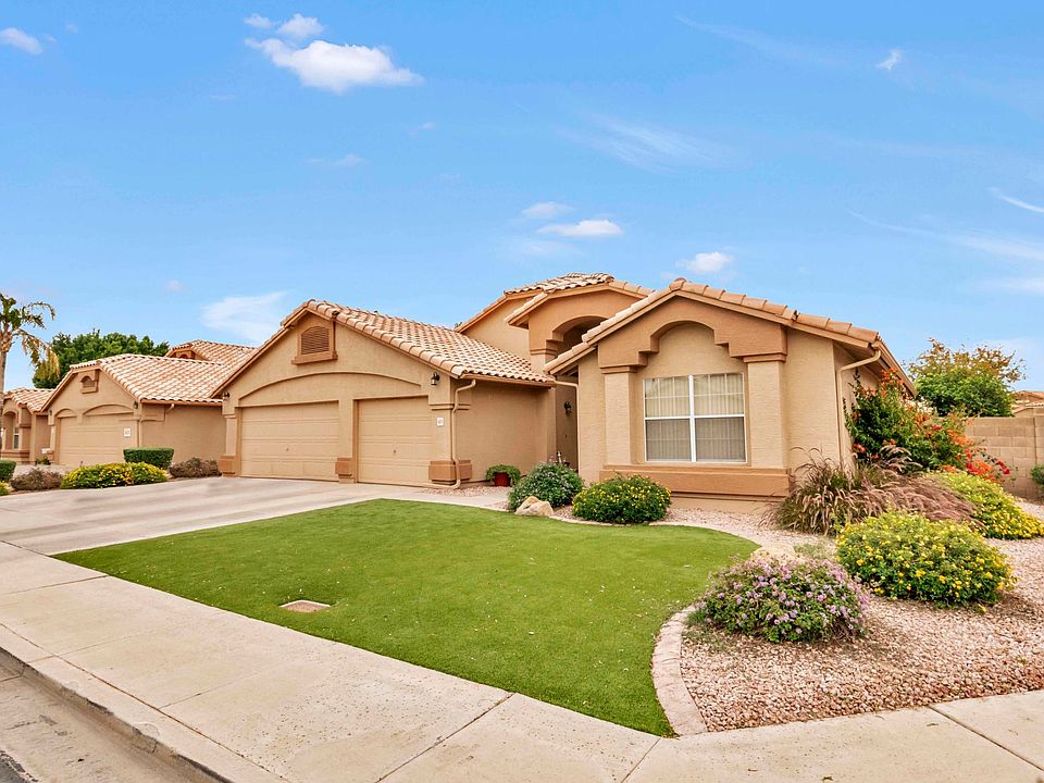 1st image of 457 W Mendoza Cir