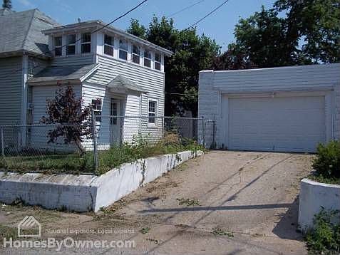 2nd image of 104 Byers Ave