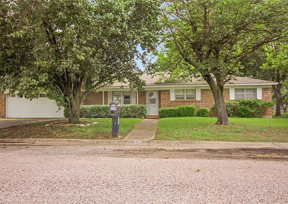 1st image of 308 Texoma Dr