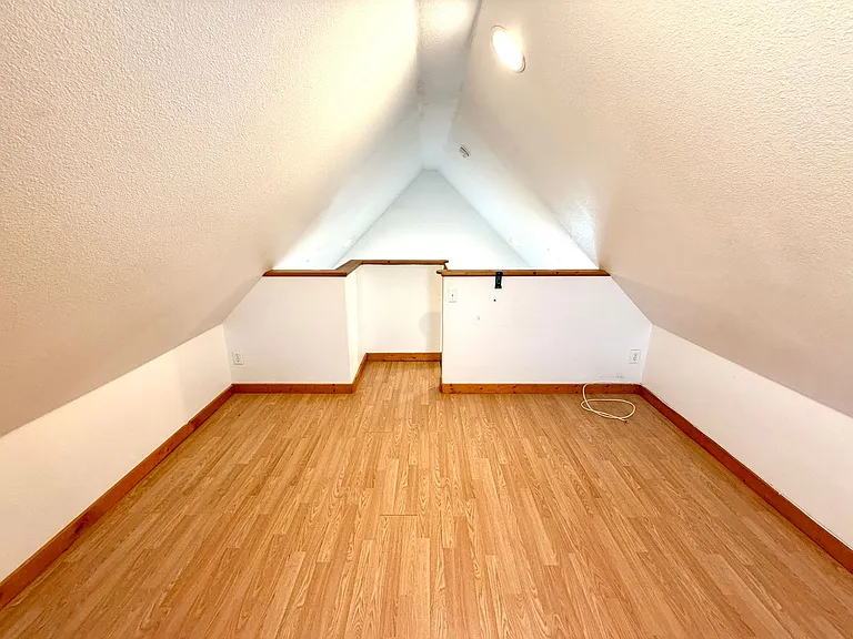 573 State Highway 97 E — Photo 15