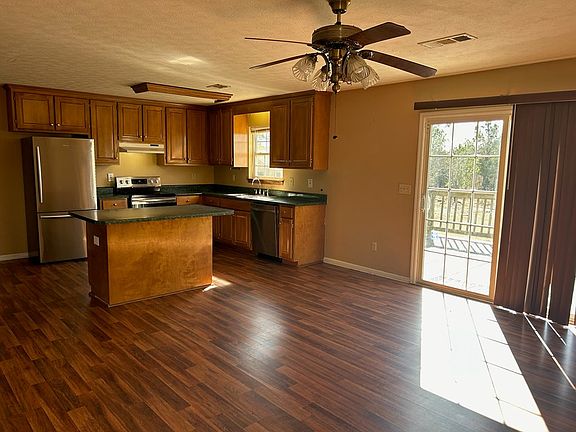 4th image of 656 Bridlepath Ln