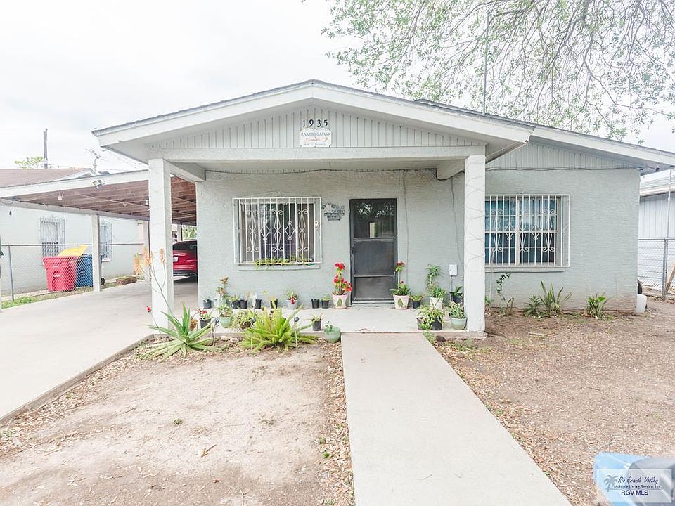 1st image of 1935 Oasis Dr