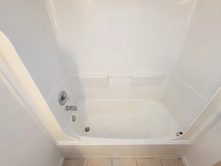 11810 Rolling Stream Dr — Photo 29