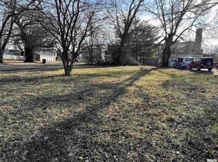 515 E Douglas Ave, Jacksonville, IL 62650