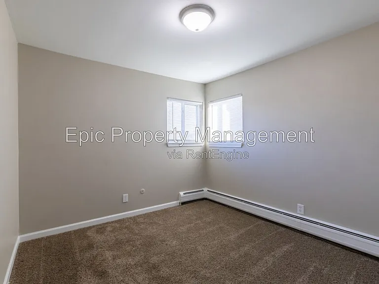 1730 Goddard Rd #6 — Photo 8