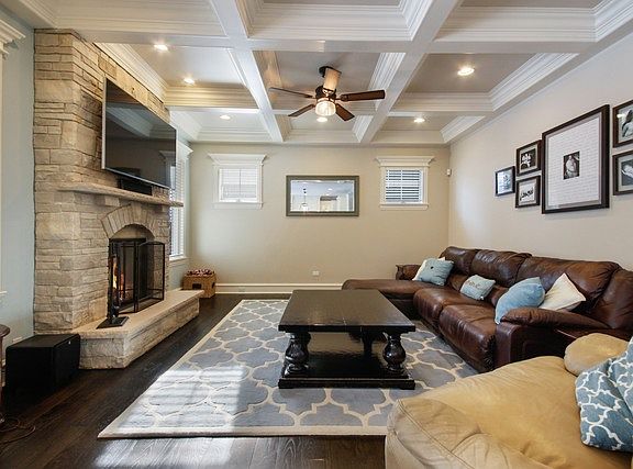 5th image of 4625 Sherwood Ave