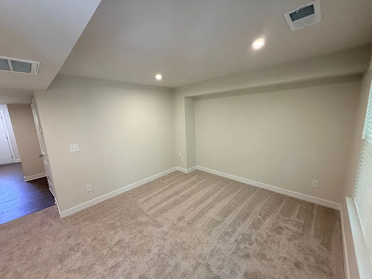 4136 Auburn Oak Ln — Photo 3