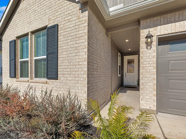 20704 John Gill Dr — Photo 31