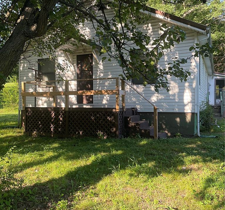 2nd image of 502 W Highway 72