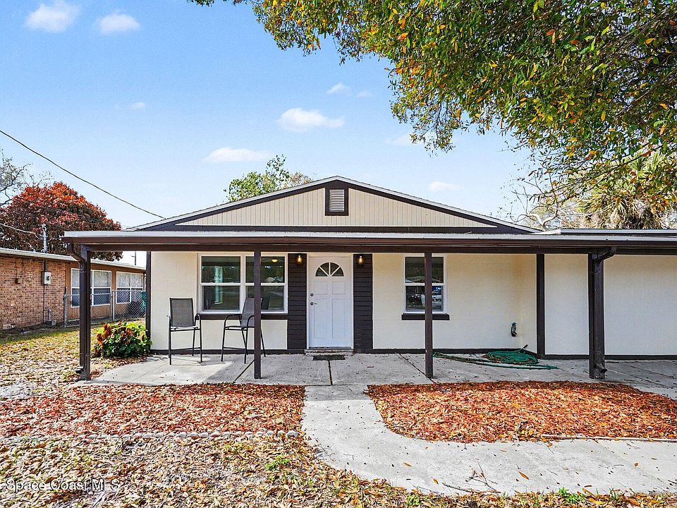1st image of 604 Wisteria Dr