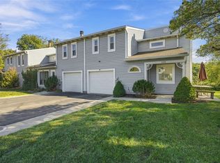 308 Lamplighter Cir, Pittsburgh, PA 15212