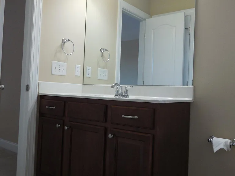 341 Coldwater Dr — Photo 34