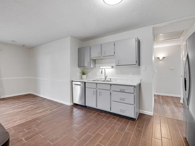 4649 McIlroy Dr — Photo 18