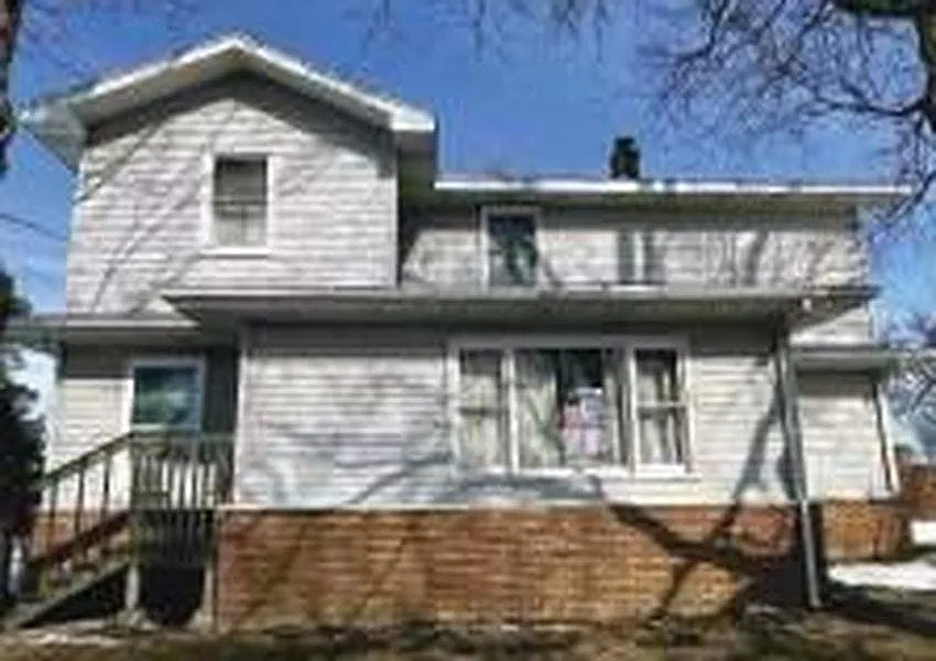 3581 E Riley Rd photo 1