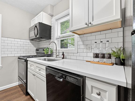 5th image of 1040 E 13th Ave