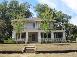 823 D St NW, Ardmore, OK 73401