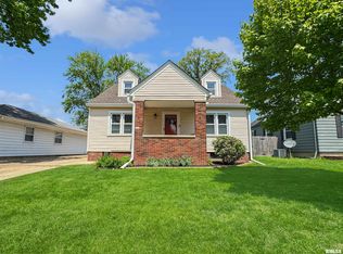 1107 E Elmhurst Ave, Peoria, IL 61603