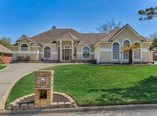 161 April Waters Dr N, Montgomery, TX 77356