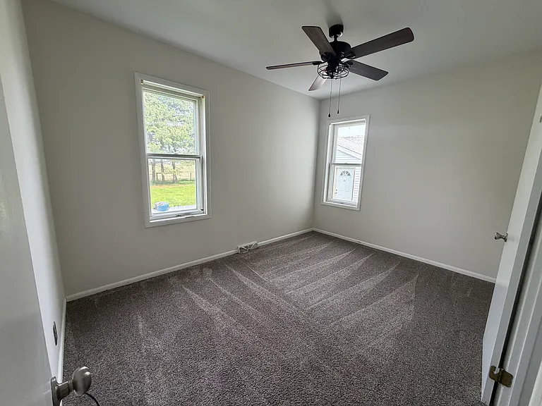 6281 E 5000n Rd — Photo 11