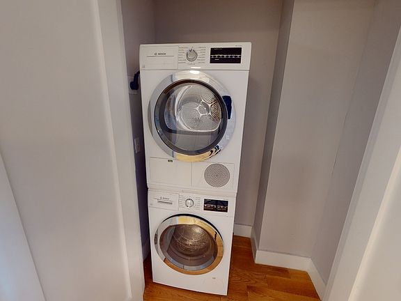 3rd image of 752 W End Ave APT 12G