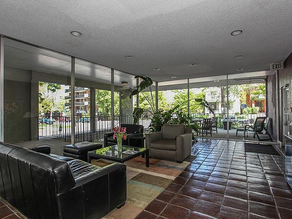 4th image of 1175 N Vine St APT 305