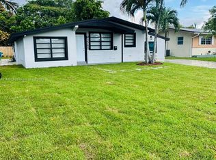 2280 Havana Dr, Miramar, FL 33023