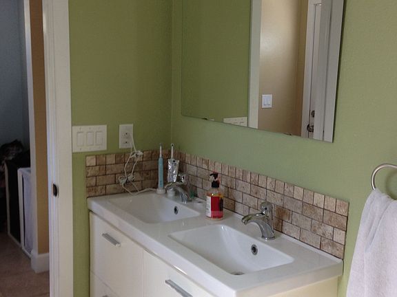 Double vanity
