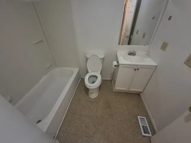 3300 Gillham Rd — Photo 11