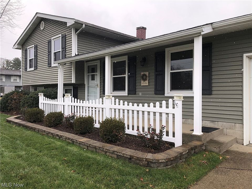 2nd image of 2398 Penny Ln