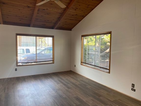 2nd image of 4335-4337 Proctor Pl