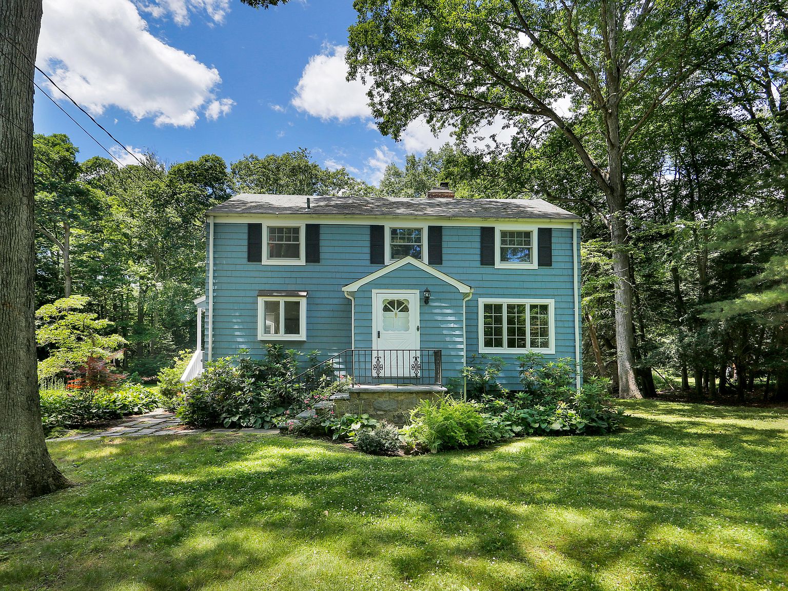 39 Clover Dr, Wilton, CT 06897 | Zillow