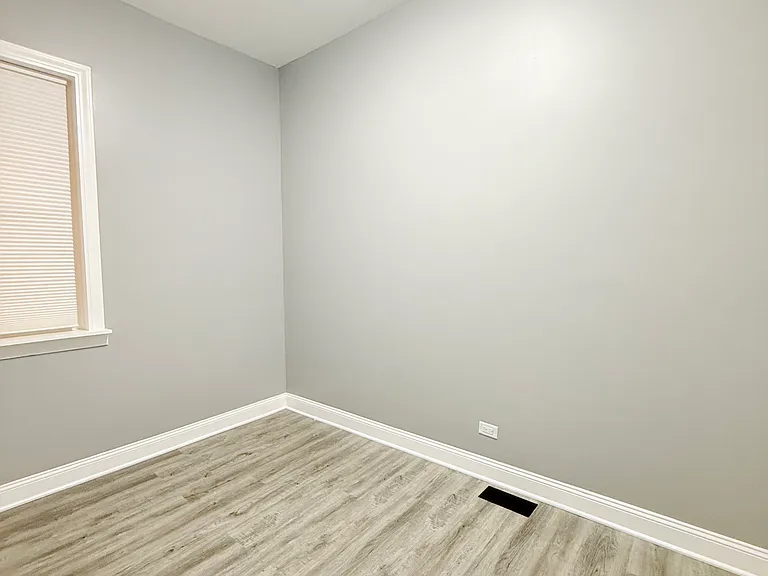 1444 N Talman Ave #1 — Photo 5