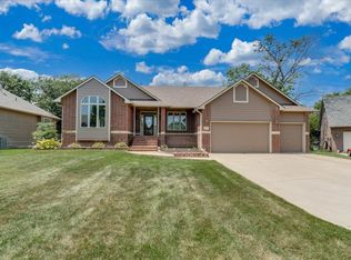 148 N Forestview Ct, Wichita, KS 67235