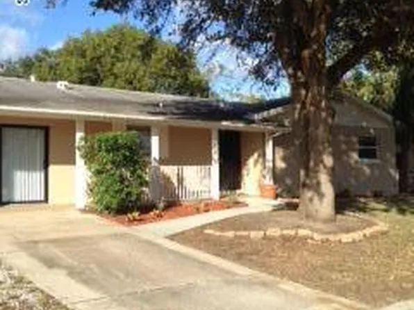 860 Loretta Dr, Titusville, FL 32780