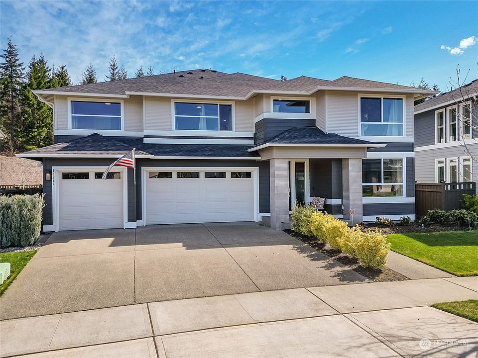 1st image of 13217 181st Avenue Ct E