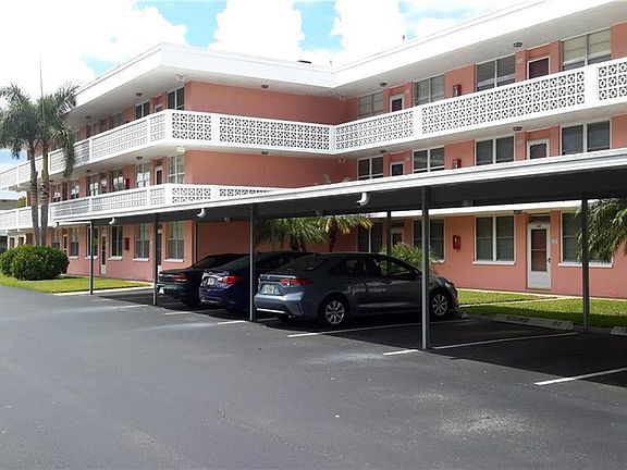 2nd image of 4715 Bay St NE APT 129