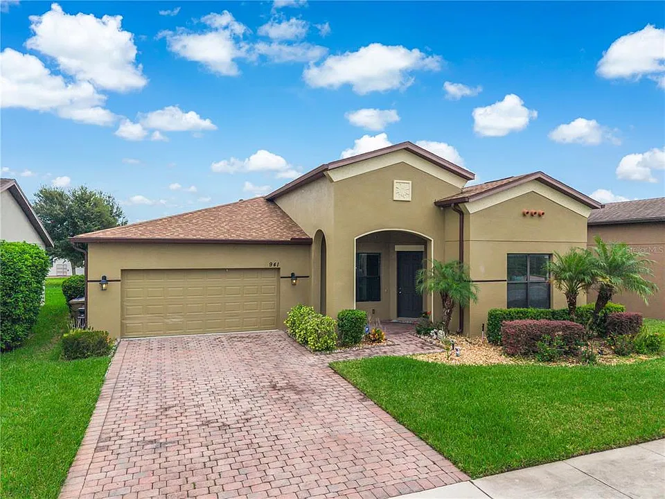 941 Rimini Dr