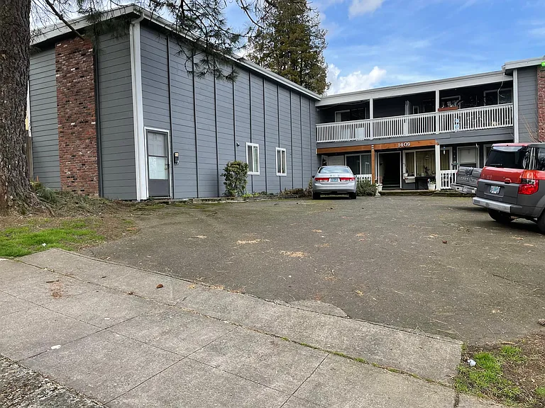 1409 SE Mall St #5 — Photo 17