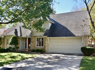 10222 Bond St, Overland Park, KS 66214